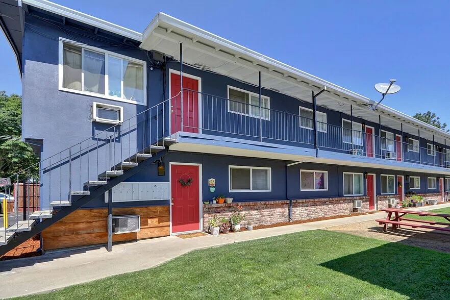 1 bed, 600 sqft, $1,350 — Photo 1