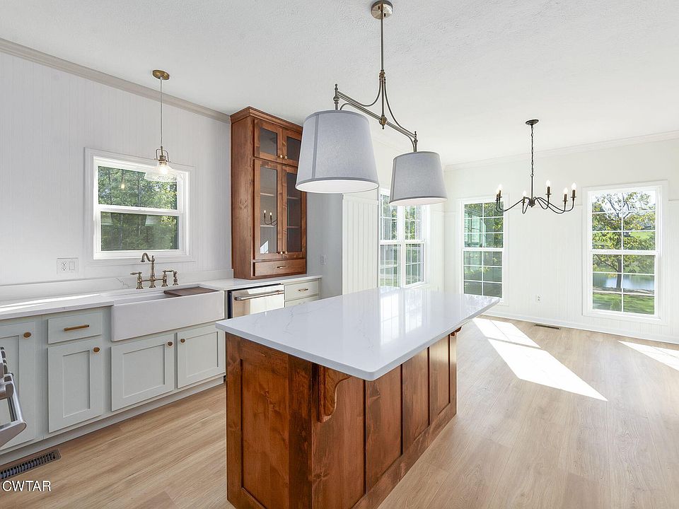 16th image of this home