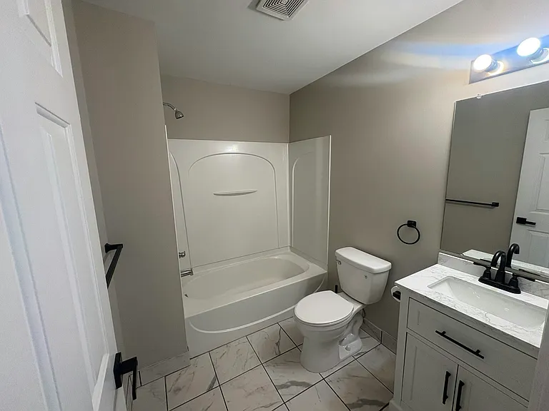 1123 Beaver Run — Photo 5
