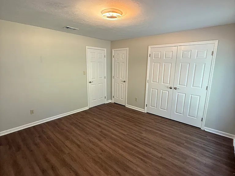 1539 Paul Russell Rd #E5 — Photo 7