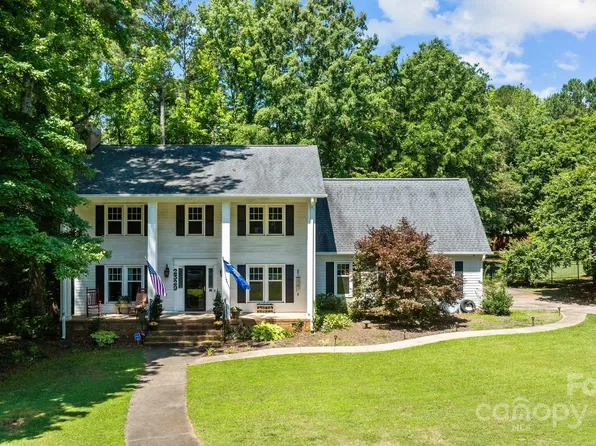 2329 Raven Dr, Rock Hill, SC 29732