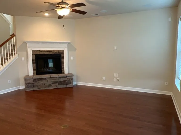 579 Crossland Dr — Photo 30