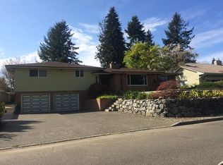 1218 W Mount Dr, Fircrest, WA 98466