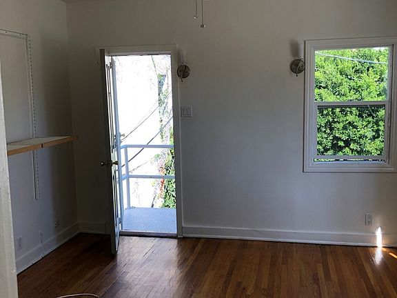 3rd image of 1828 Ivar Ave #1830-1/2