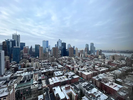 Rented by Corcoran | media 14