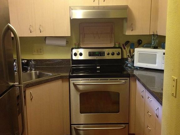 3rd image of 5300 Harbour Point Blvd W #311F