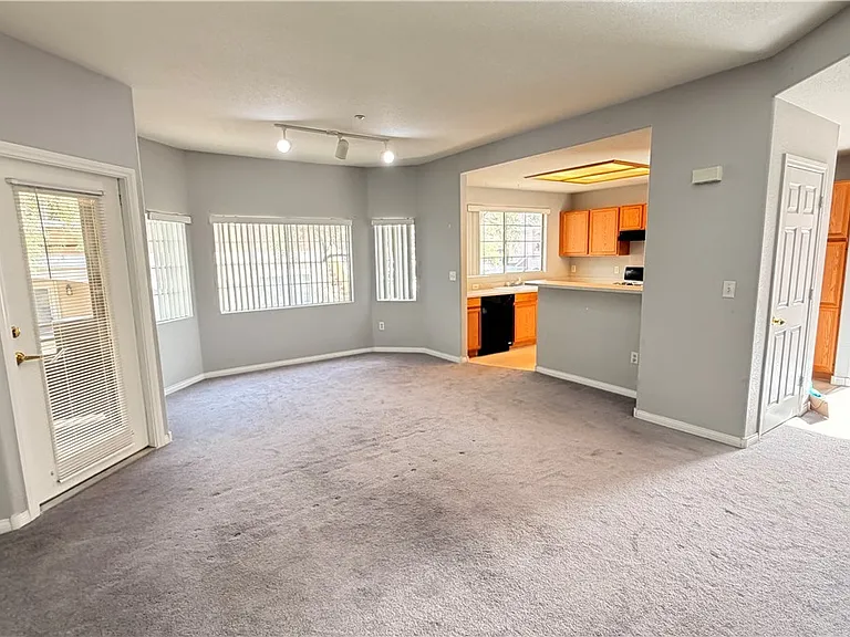 830 Carnegie St #1021 — Photo 14