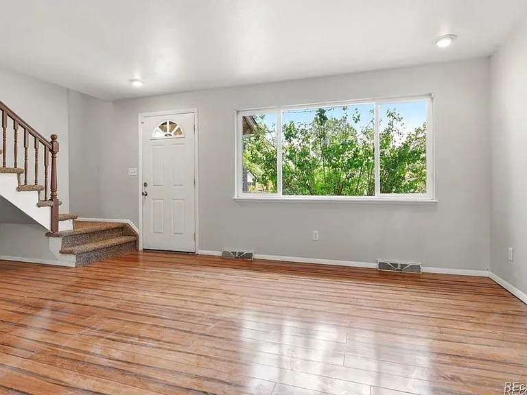 7461 Webster St — Photo 4