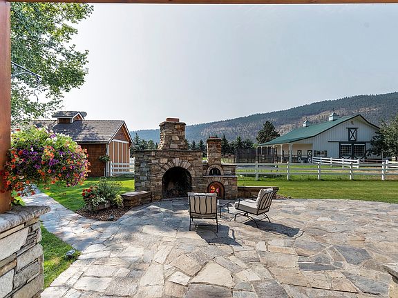 5th image of 11245 Windemere Dr