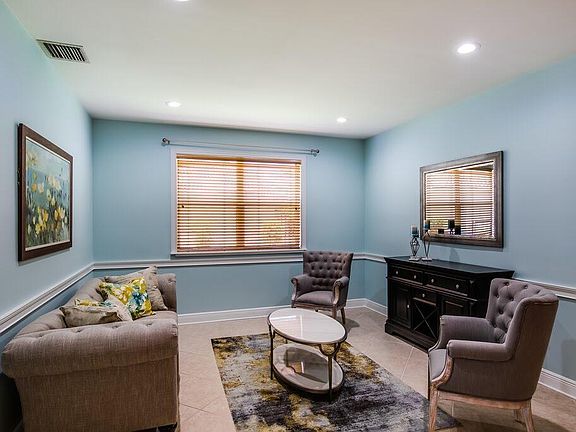 4th image of 3690 Old Lighthouse Cir