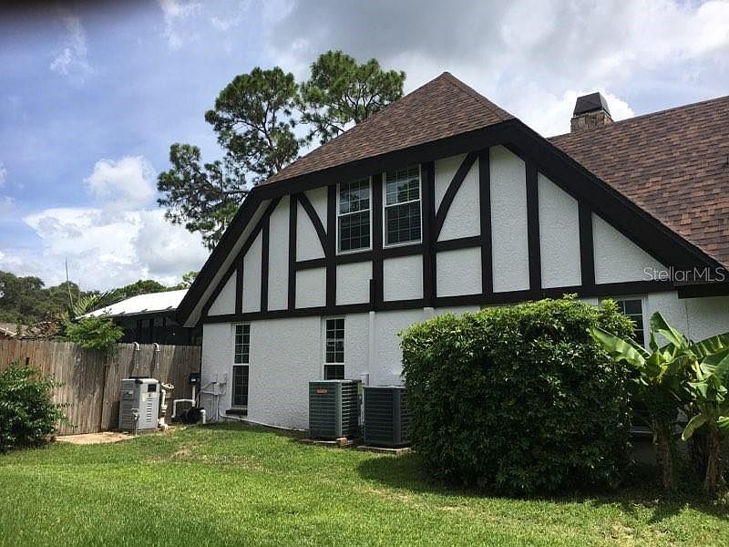 1st image of 2435 Indian Oak Ct