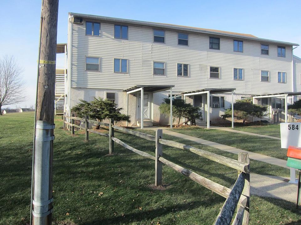 Pine Hill Barn Apartment Bldg.