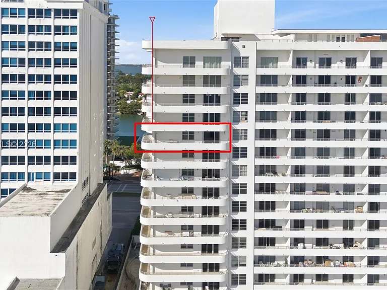 5555 Collins Ave #12N — Photo 7
