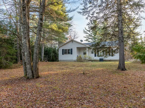 455 North Street, Ellsworth, ME 04605