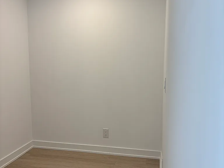 699 Sheppard Ave E #601 — Photo 5
