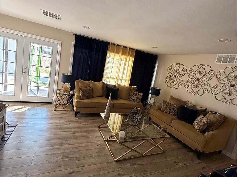 3900 San Mateo Ave — Photo 5