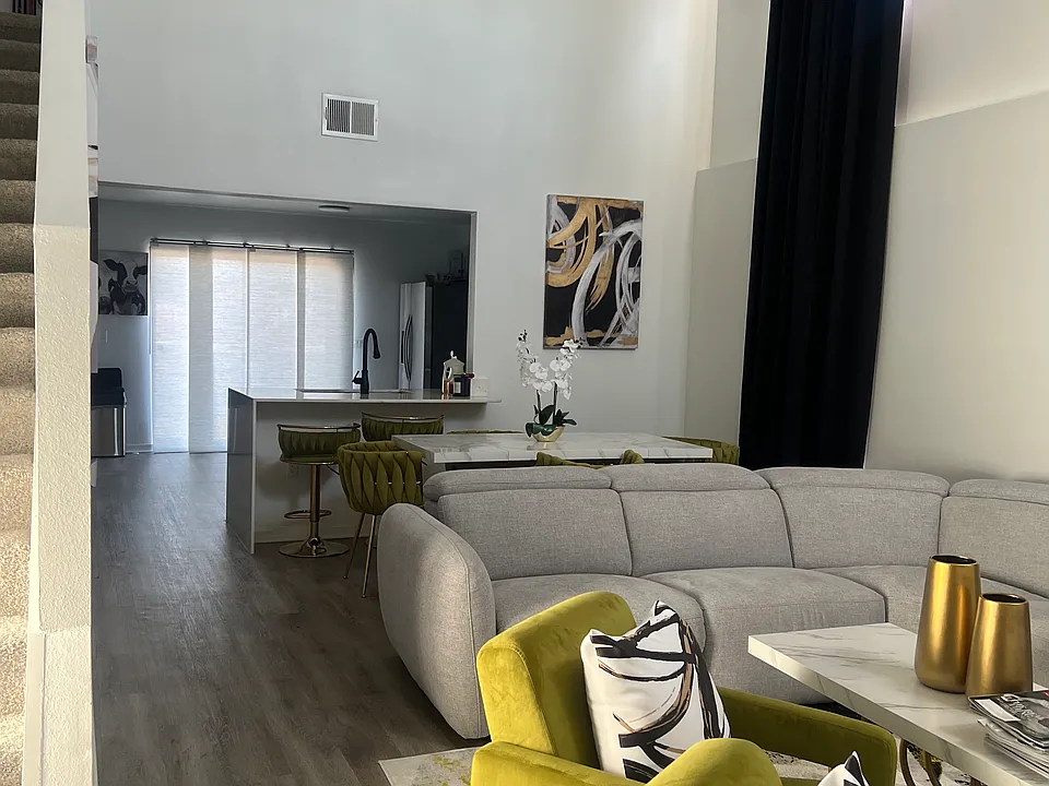 3802 McKinley Dr