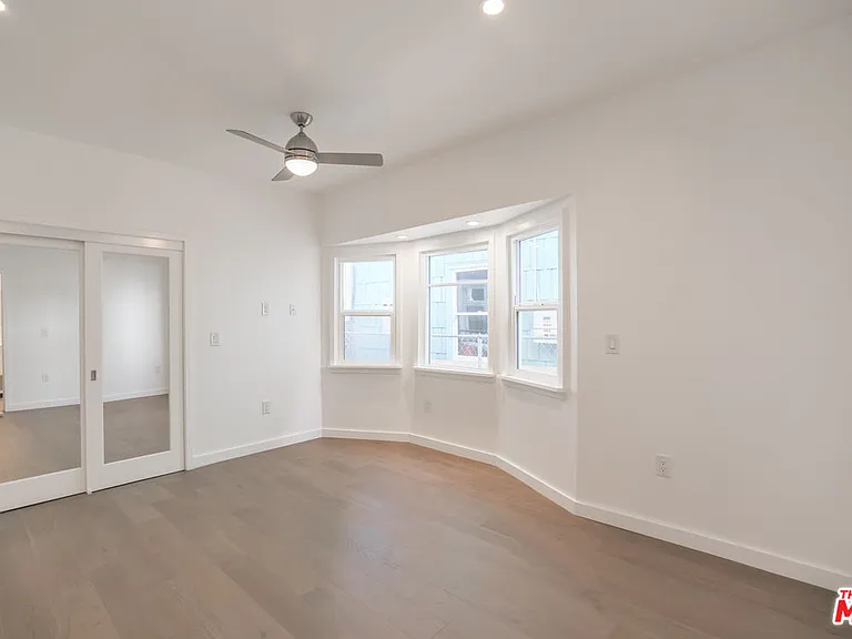 31 Breeze Ave #A — Photo 24