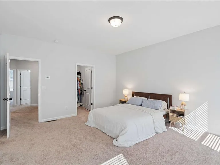 383 Skylar Way SE — Photo 22