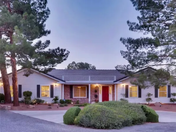 4210 Bossart Ct, Las Vegas, NV 89102