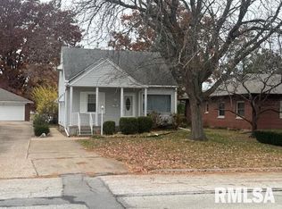 1212 S 22nd St, Quincy, IL 62301