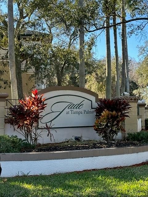 1st image of 17110 CARRINGTON PARK DRIVE #812