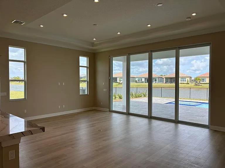 11243 SW Pietra Way — Photo 9