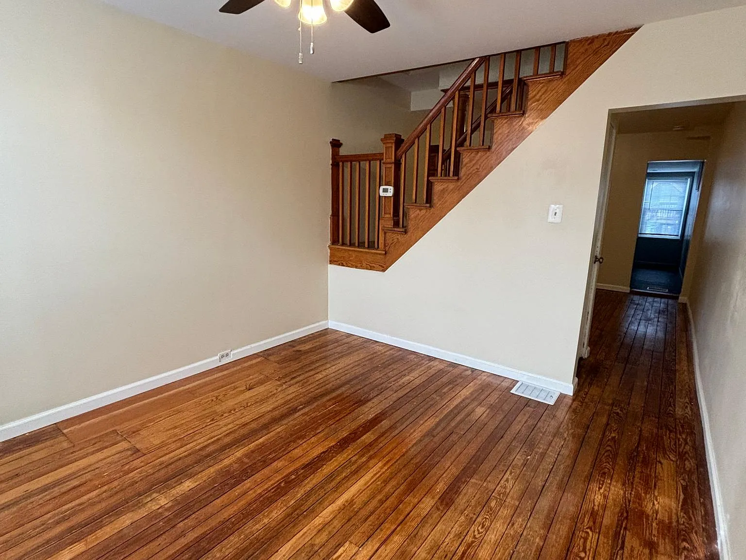 2 bed, 1000 sqft, $2,000 — Photo 3