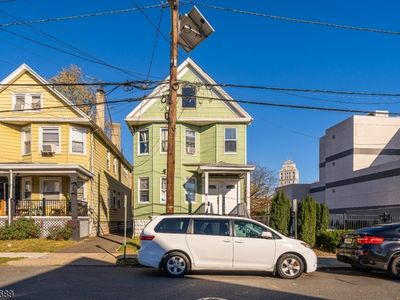 19 Lyons Pl, Elizabeth, NJ, 07202