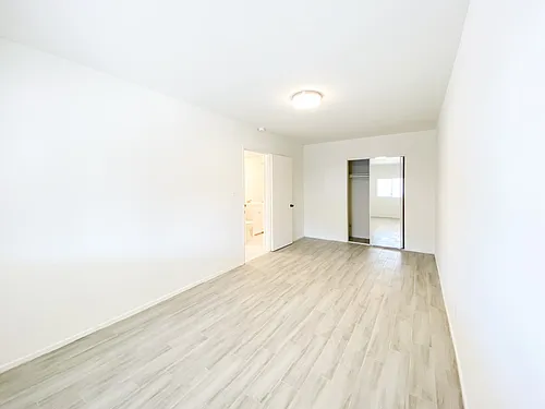 23648 S Main St #23648 Photo 1