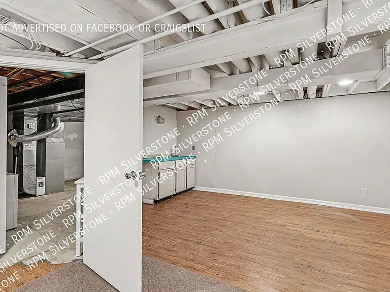 452 Farmridge Ct — Photo 24