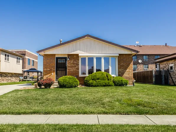 7924 W 79th Pl, Bridgeview, IL 60455