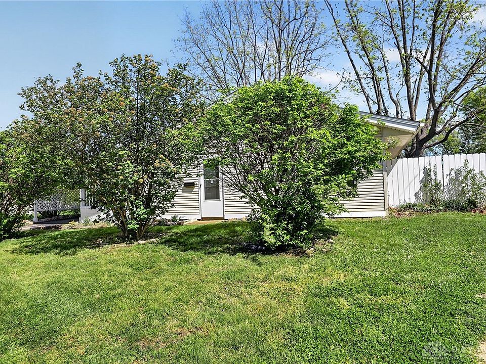 1st image of 5093 Bayside Dr