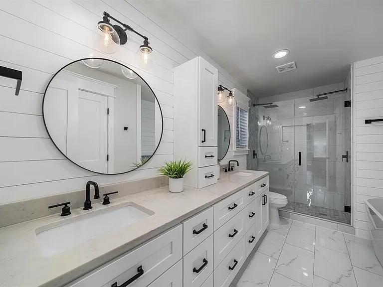 1601 Windsong Trl — Photo 19