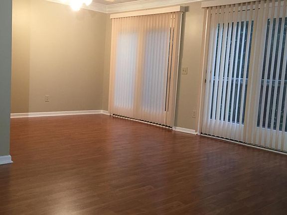 5th image of 6642 Meadow Rue Dr