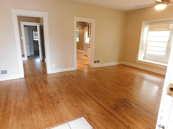 5th image of 930 Ouray Ave