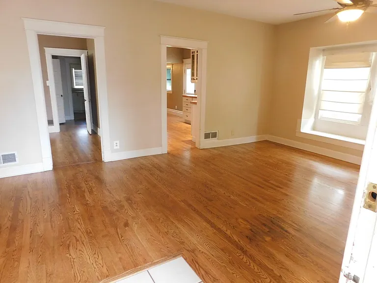 930 Ouray Ave — Photo 5