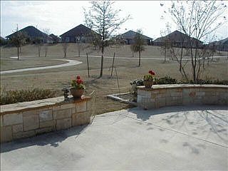 4th image of 9605 Sandlewood Dr