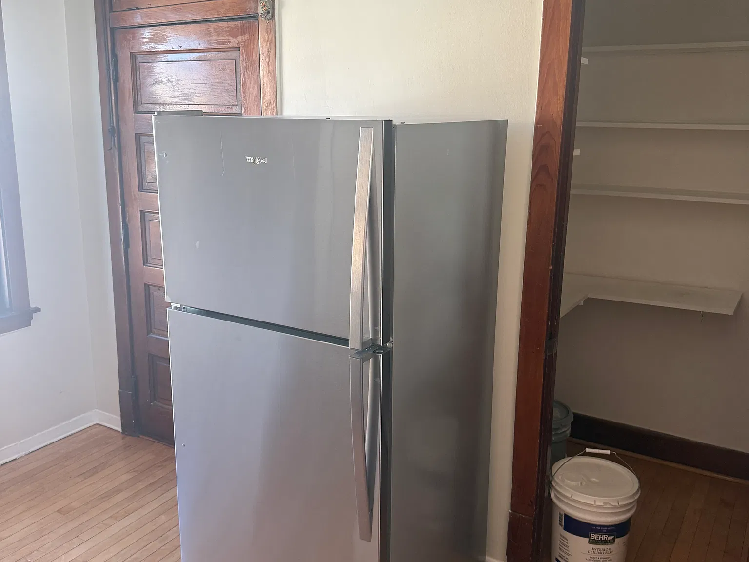 2 bed, 1100 sqft, $1,700 — Photo 2