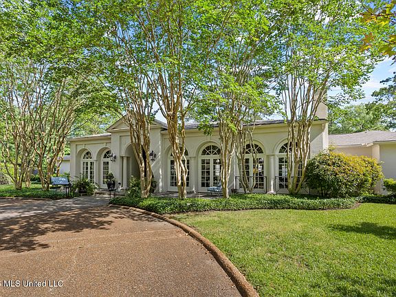 4th image of 2086 Culleywood Rd