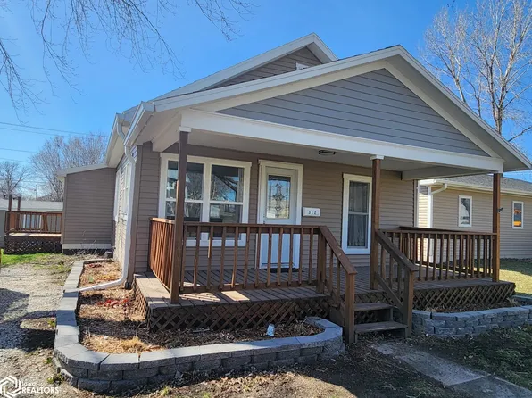 312 S Walnut St, Creston, IA 50801