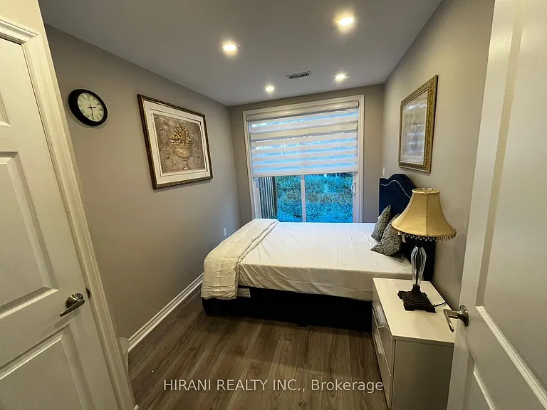 1131 Gordon St #4 — Photo 22