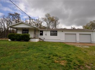 2858 N Double Springs Rd #881, Fayetteville, AR 72704