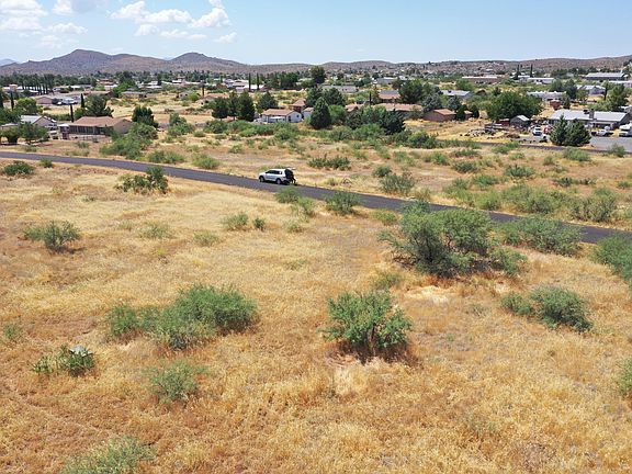 3rd image of 20228 E Ocotillo Dr
