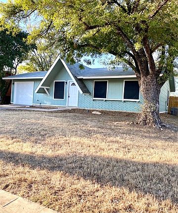 3rd image of 7319 Cabin Creek Dr