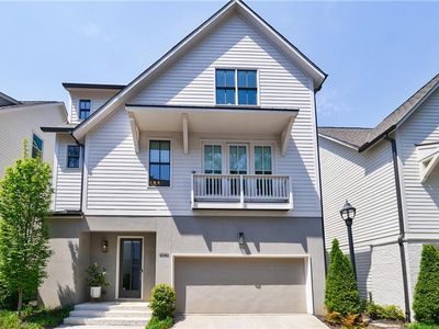 4046 Hazel Nut Ln, Atlanta, GA, 30342