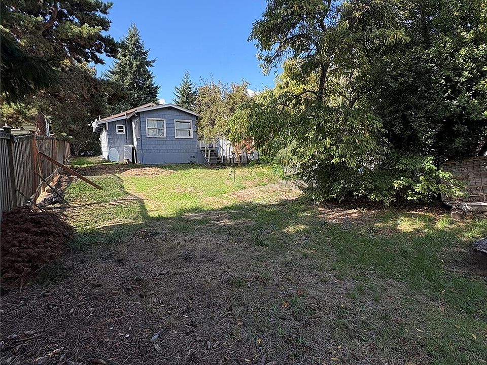 2nd image of 9044 9th Avenue SW