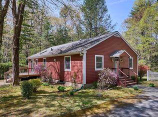 137 Old Sunderland Rd, Montague, MA 01351