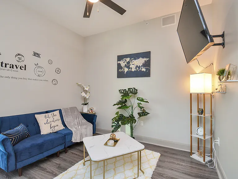 9789 Katy Fwy #1408 — Photo 3
