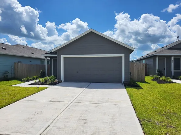 205 Brandi Dr, Wharton, TX 77488